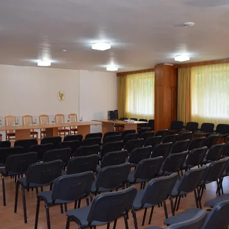 Hotel почивна база орлица 2*