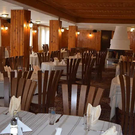 Hotel почивна база орлица 2*