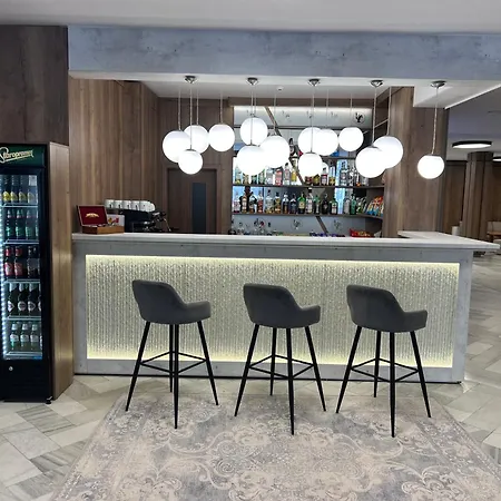 Hotel почивна база орлица 2*